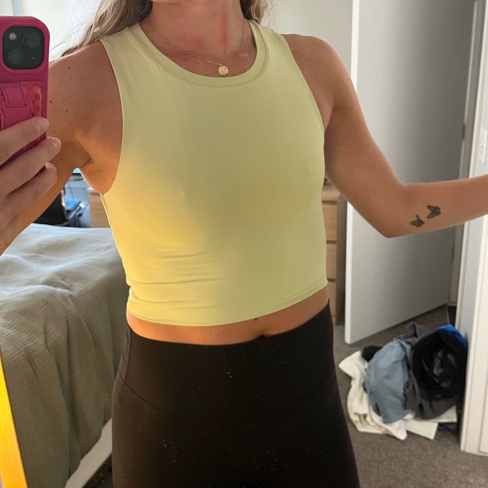 Chic Lemon Sleeveless Tank Top
